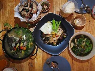 แซ่บ ลำเพลิน