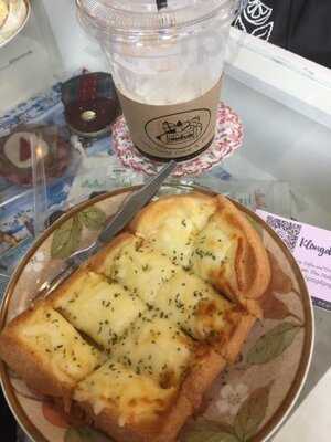 ร้านกล่องดินสอ