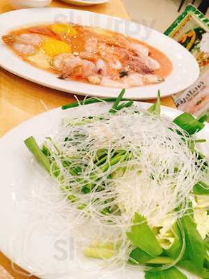 ร้านอาหาร เรือนหยก