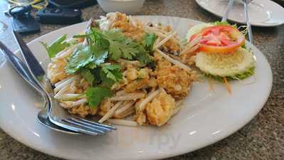 ร้านอาหาร เรือนหยก