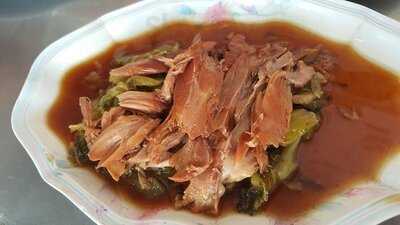 ข้าวขาหมูตรอกซุง