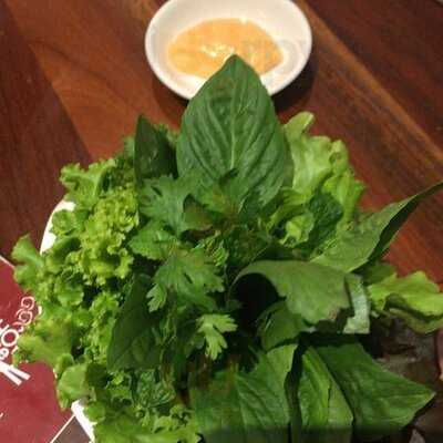 เฝอตี้นาย - Park Lane เอกมัย