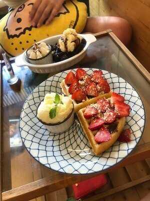 นะฮิมคาเฟ่