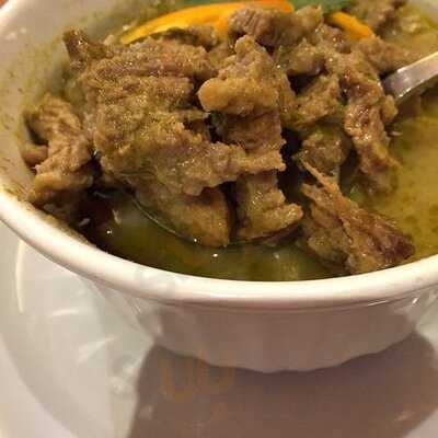 Baanying Cafe & Meal, Siam Center