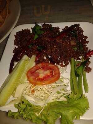 ฮีพผับแอนด์เรสเตอรองท์