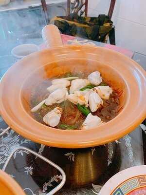 ไต๋ตงหูฉลามเลิศรสบางรัก