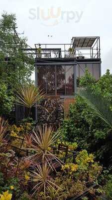 Reflect Restaurant At Bangkok Tree House