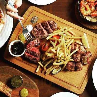 Wine & Grill El Faro Bangkok