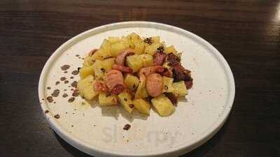 On The Table Tokyo Cafe