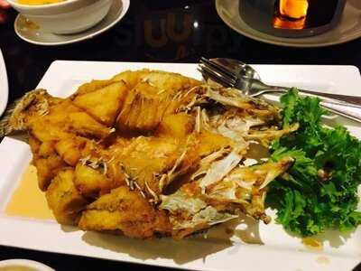 แหลมเจริญ ซีฟู้ด