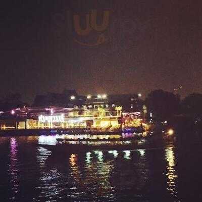 ครัวระฆังทอง