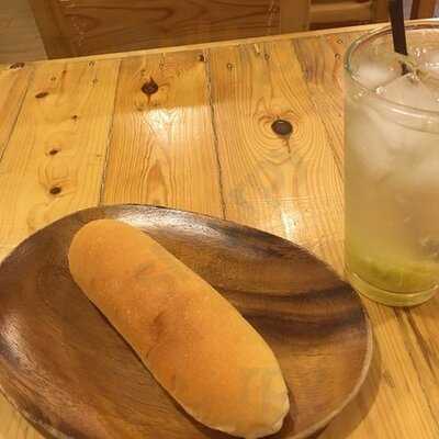 Bakery Cafe Hanabachi