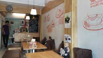 ร้านข้าวห่อไข่