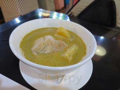 ร้านอาหาร รีเฟลคชั่น