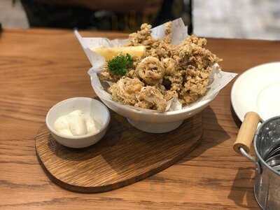 On The Table Tokyo Cafe