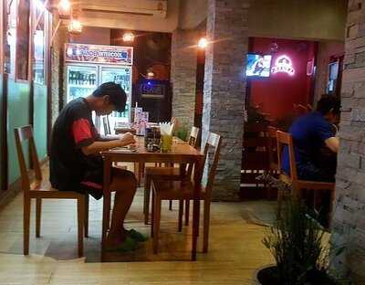 ร้านอาหารโรงนา