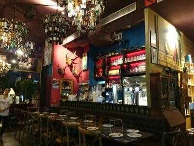 เจนเนอรัลส์ ซัน