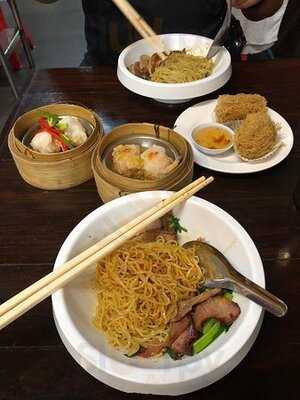 ร้านอาหาร ฮ่องกงนู้ดเดิ้ล