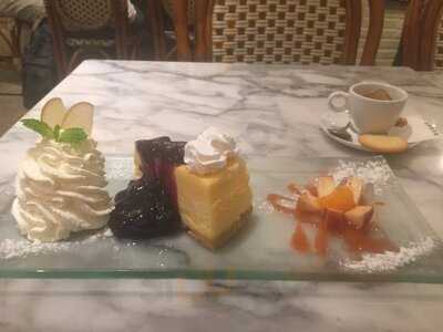 เดอะฟาบูลัส ดิสเสริท คาเฟ่