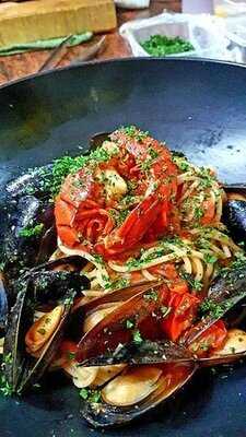 La Vela Pizza And Pasta