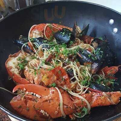 La Vela Pizza And Pasta