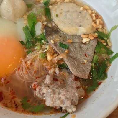 Three Wheels Tom Yam Noodle