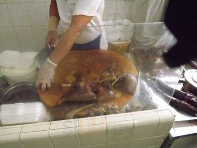 อุไร ห่านพะโล้ ทรงวาด