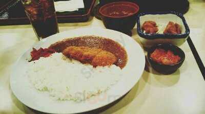 ร้านอาหารญี่ปุ่น โยชิโนยะ