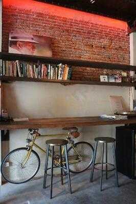 Dialogue Coffee And Gallery