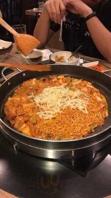Dak Galbi