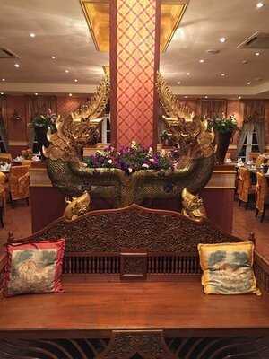 Le Siam Fine Thai Cuisine Silom(soi Saladaeng)