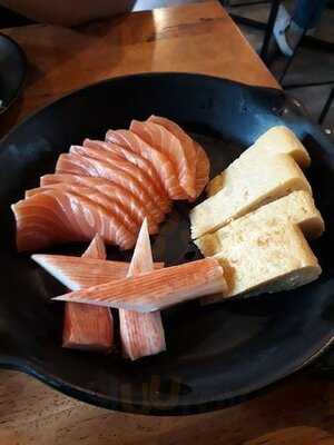 ฟุกุ อินทาวน์