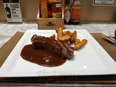 ยู ฮันท์ วี คุ้ก