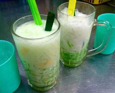 สิงคโปร์โภชนา (ลอดช่องสิงคโปร์)