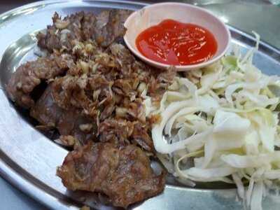 ร้านอาหาร เอี่ยมโภชนา