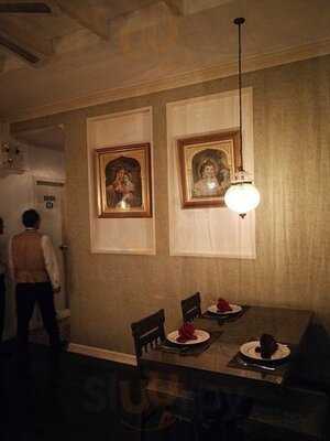 ร้านอาหาร หิมาลัยชาช่าแอนด์ซัน