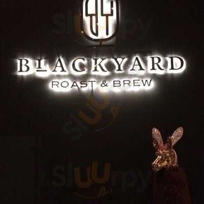 แบล็กยาร์ด โรสท์ & บรูว