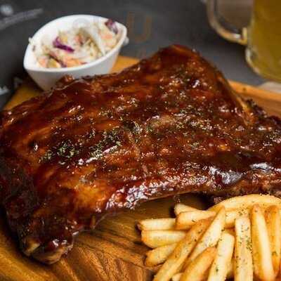 แบล็กยาร์ด โรสท์ & บรูว