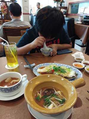 รื่นรสภัตตาคาร