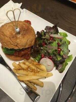 Binova Gallery And Restaurant