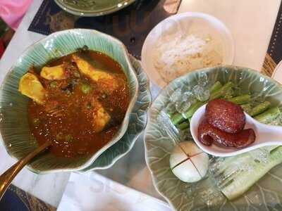 ร้านลูกไก่ทอง สาขา ชิค รีพับบลิค