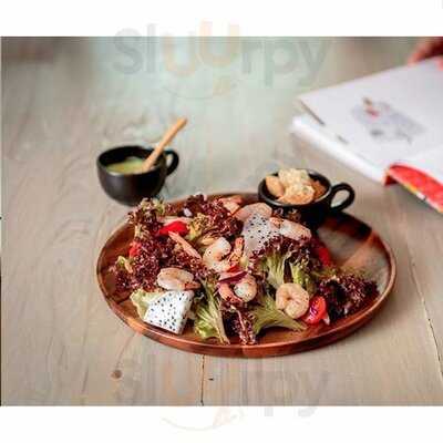 เทินเนิล