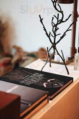 เทินเนิล