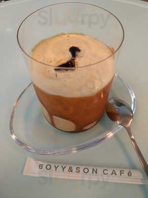 Boyy And Son Cafe