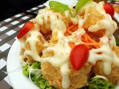 บุญตงกี่ - ซีคอนสแควร์