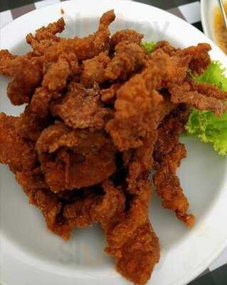 บุญตงกี่ - ซีคอนสแควร์