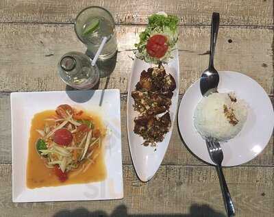 ชิล ชิล บาร์ แอนด์ เรสเตอร์รองส์