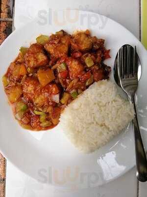 อิ่มสุข