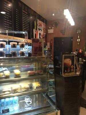 ร้านอาหาร กาต๊าก