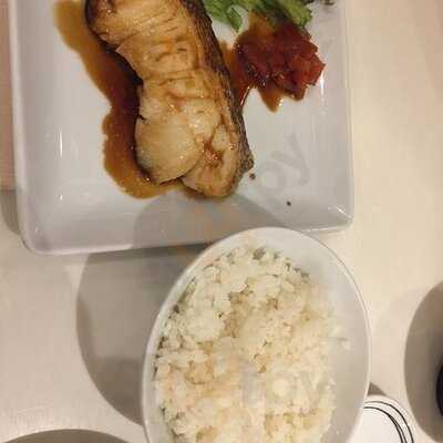 ภัตตาคารอาหารญี่ปุ่นฟูจิ สาขา ซีคอน สแควร์